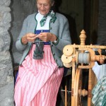 Handwerk: Stricken und Spinnen