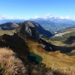 Blick vom Schuhflicker Richtung Paarseen, Schuhlfickersee und Schernbergalm