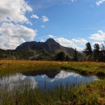 Kleine Lacke am Loosbühel mit Blick zum Draugstein.