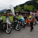 Segnung der Harleys und der Teilnehmer