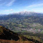 Blick auf die Sonnenterrasse und den Hochkönig