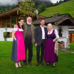 Die Forchers mit Familie Kendlbacher vom Hotel Moar-Gut