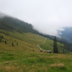 Blick zurück hinab zu Maurach- und Rothofalm