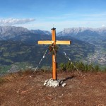 Tennköpfl, links der Hochkönig und das Hagengebirge, rechts das Tennengebirge