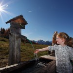 Frisch und eisig kalt - Brunnen an der Saukaralm