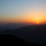 Sonnenaufgang, links hinten Bischofsmütze und Dachstein